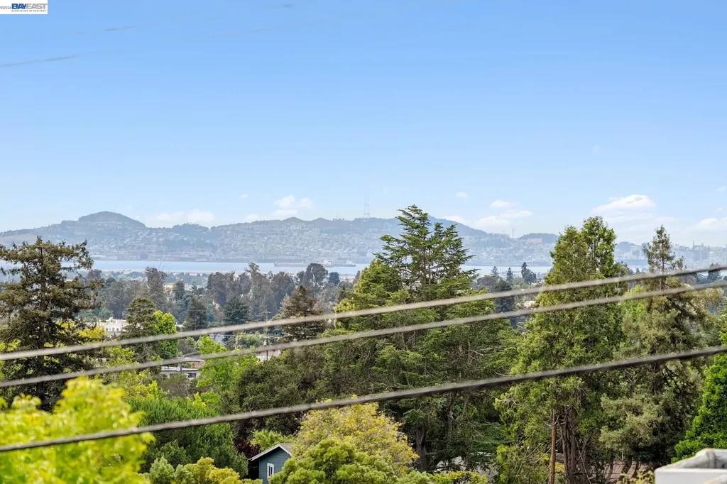 4048 Norton Avenue Oakland CA 94602
