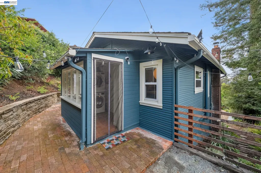 4048 Norton Avenue Oakland CA 94602