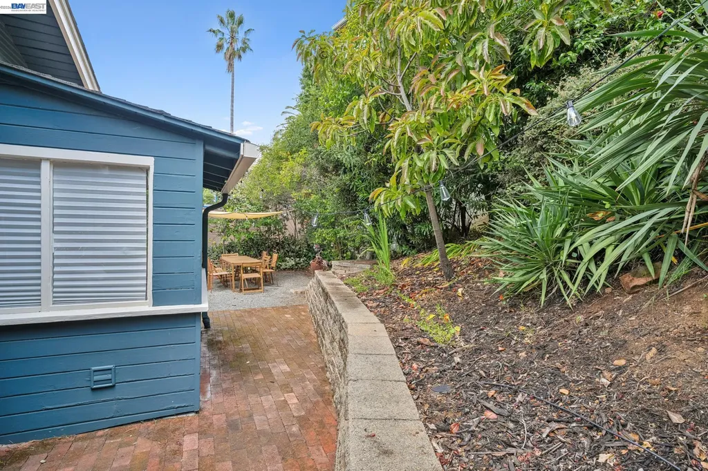 4048 Norton Avenue Oakland CA 94602