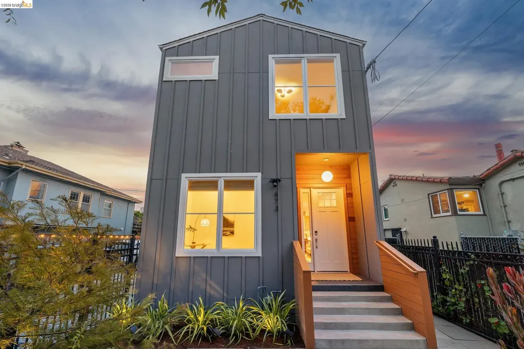 673 45th Street Oakland CA 94609