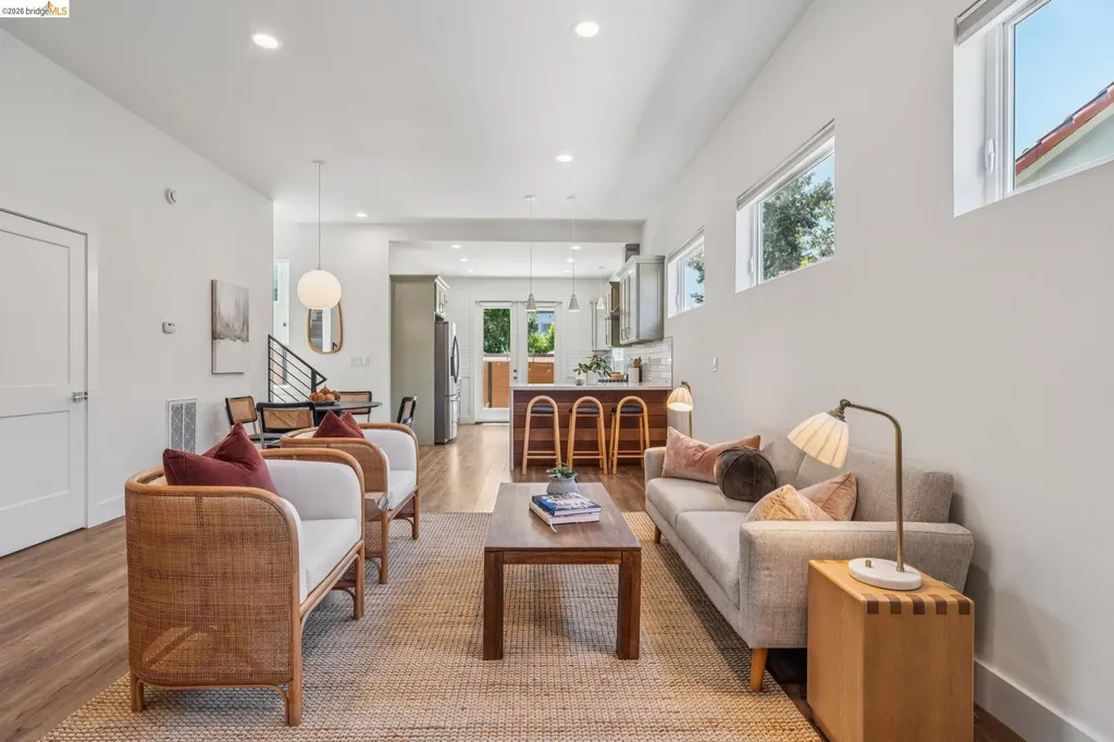673 45th Street Oakland CA 94609
