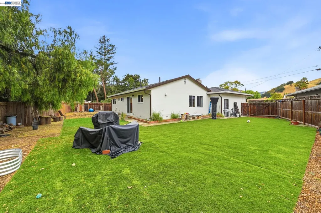 38467 Timpanogas Circle Fremont CA 94536