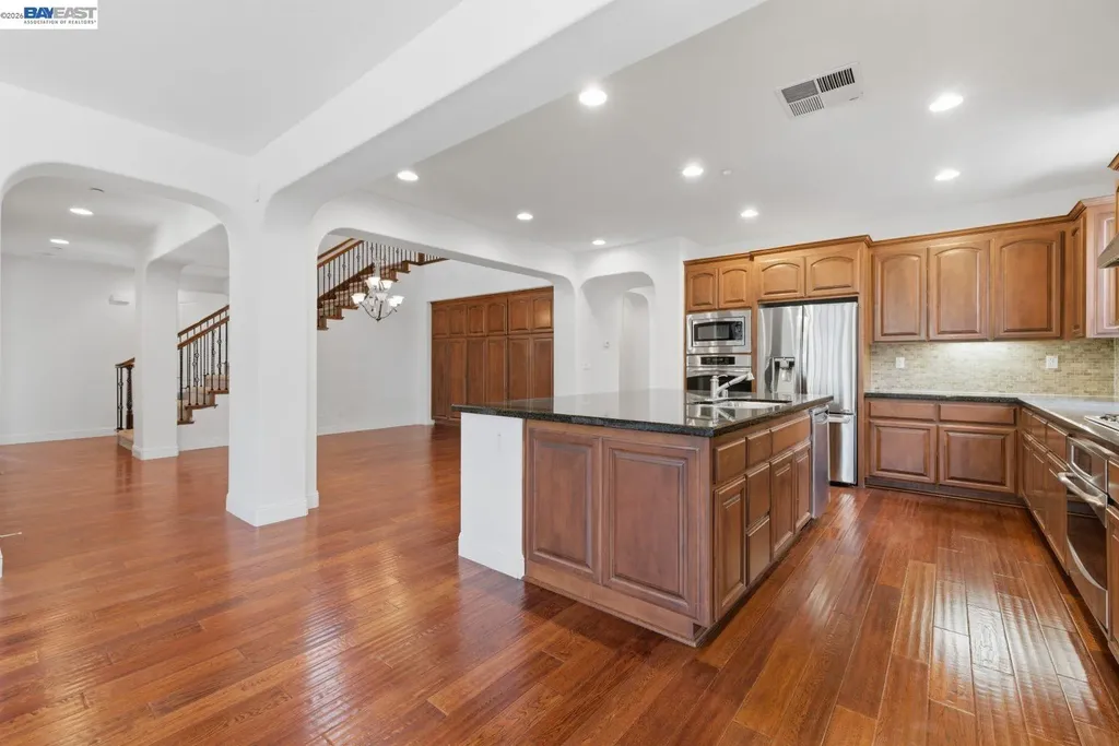 282 Drummond Drive Hayward CA 94542