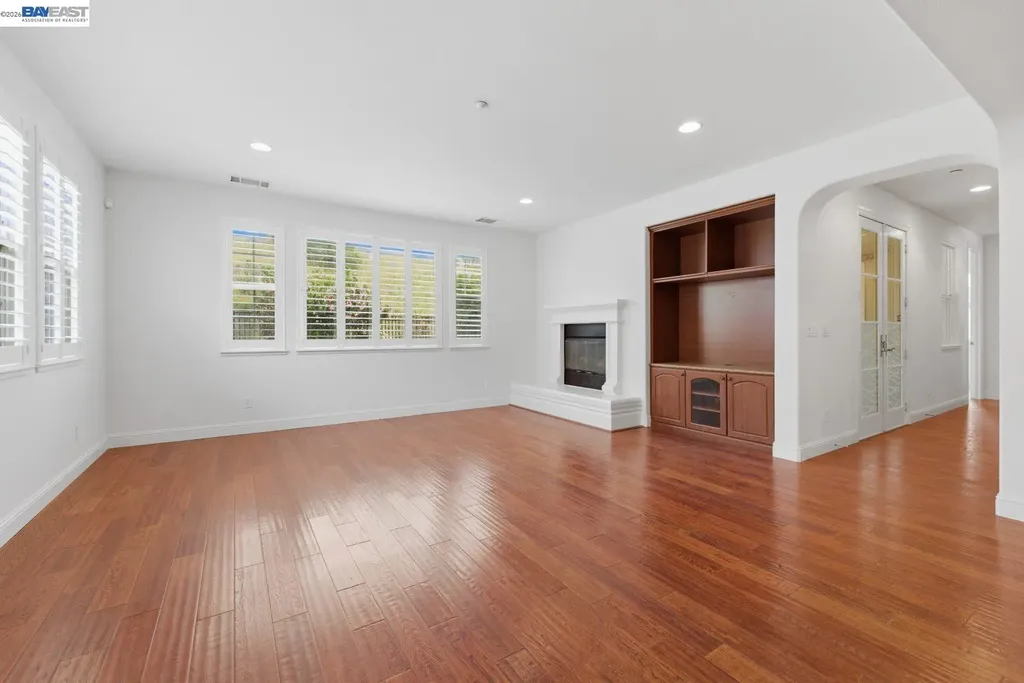 282 Drummond Drive Hayward CA 94542