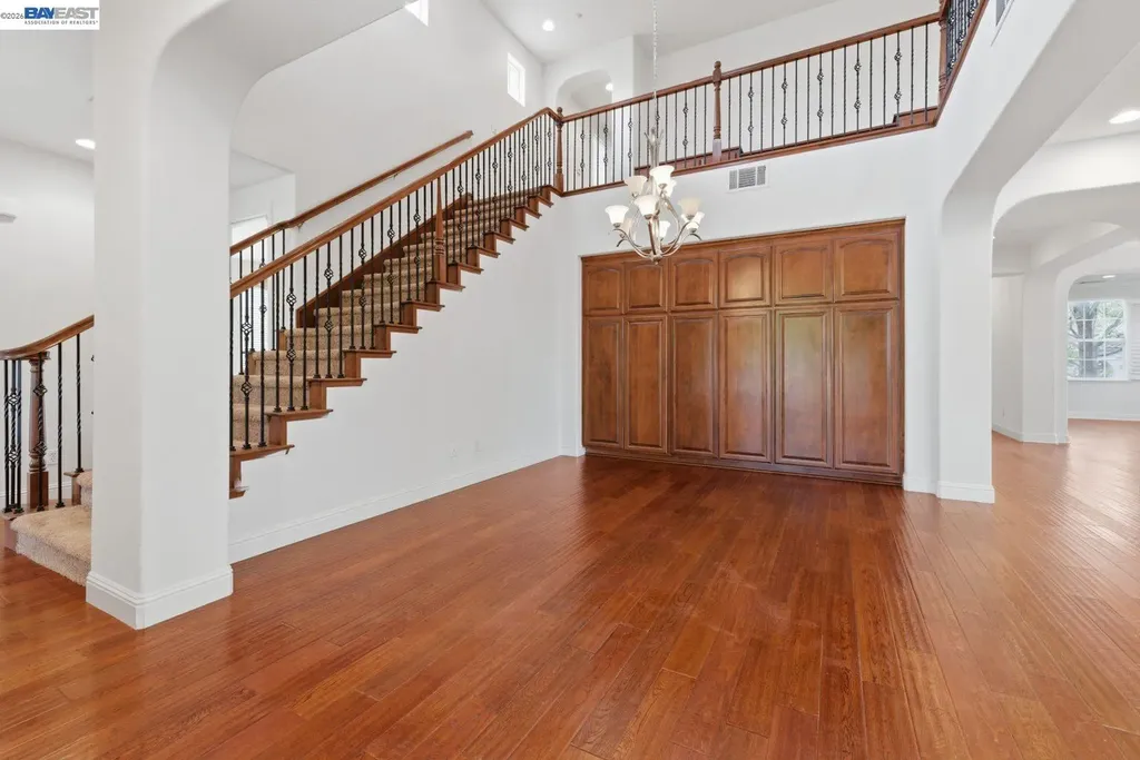 282 Drummond Drive Hayward CA 94542