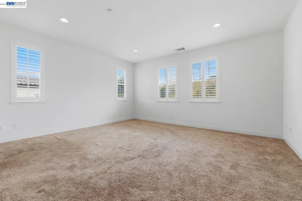 282 Drummond Drive Hayward CA 94542