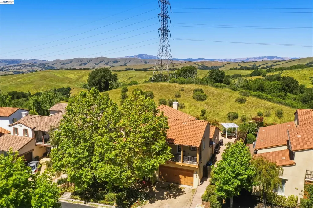282 Drummond Drive Hayward CA 94542