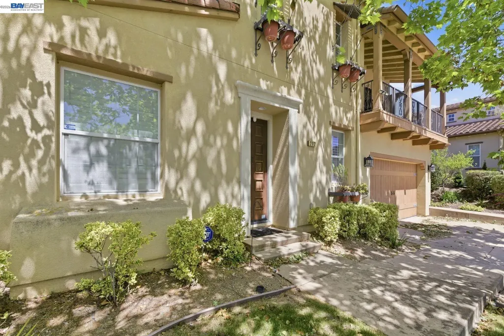 282 Drummond Drive Hayward CA 94542