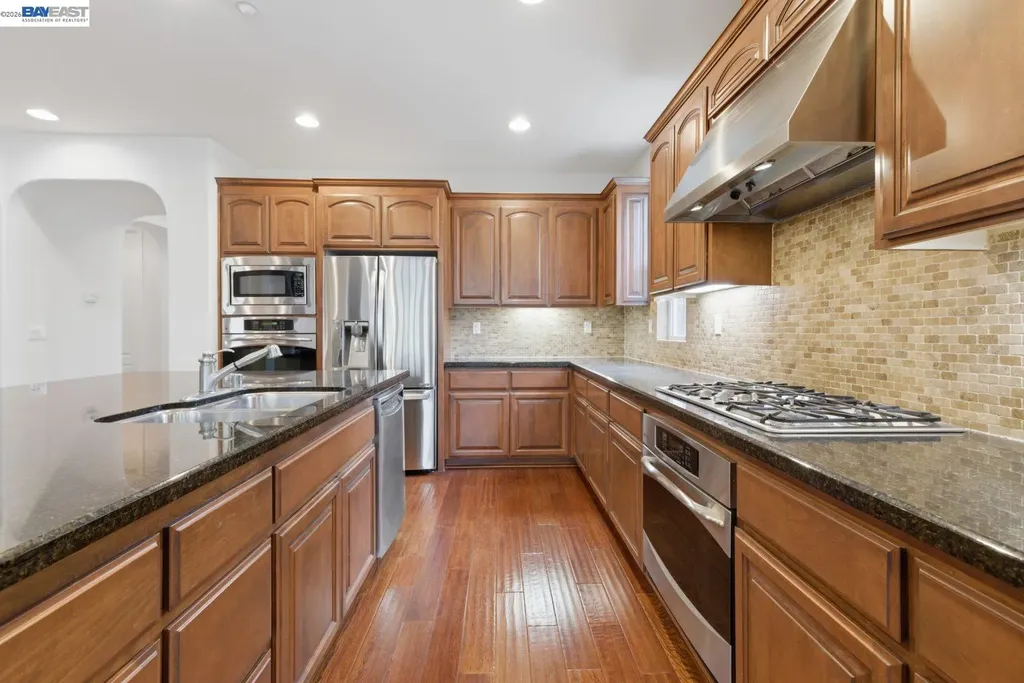 282 Drummond Drive Hayward CA 94542