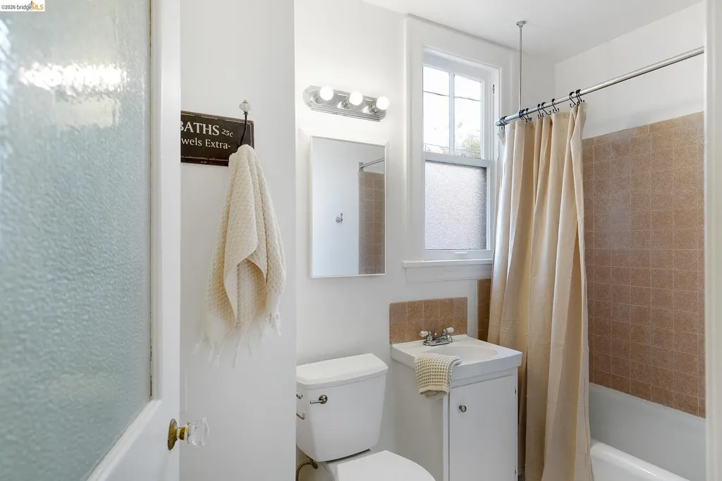 2417 Marti Rae Court Alameda CA 94501