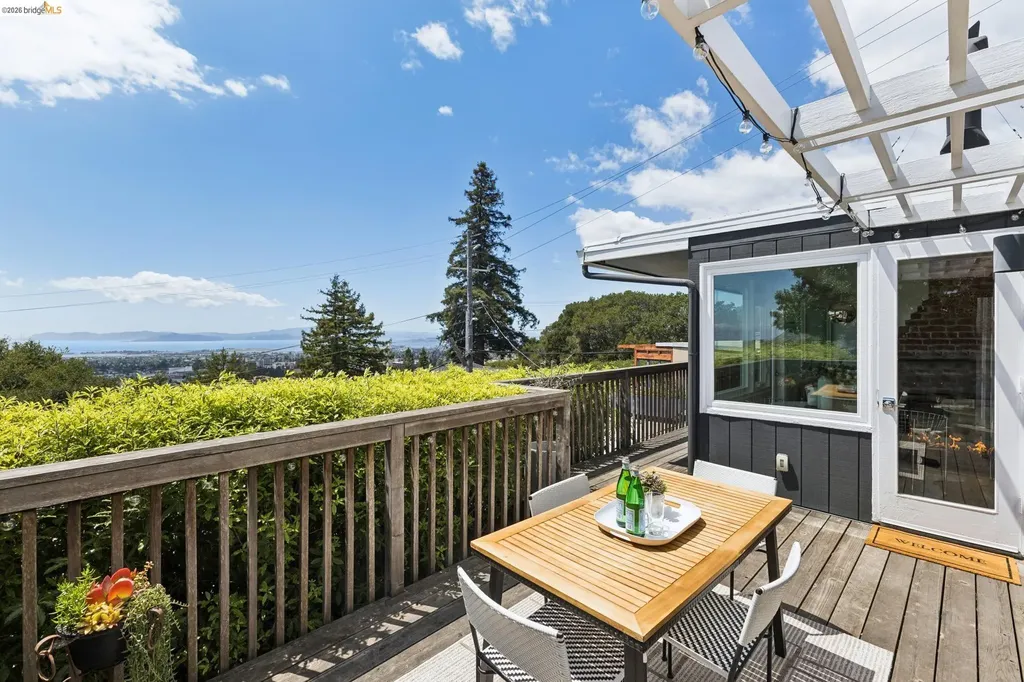 62 Arden Road Berkeley CA 94704