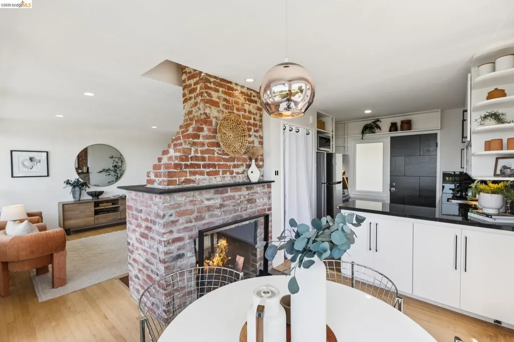 62 Arden Road Berkeley CA 94704