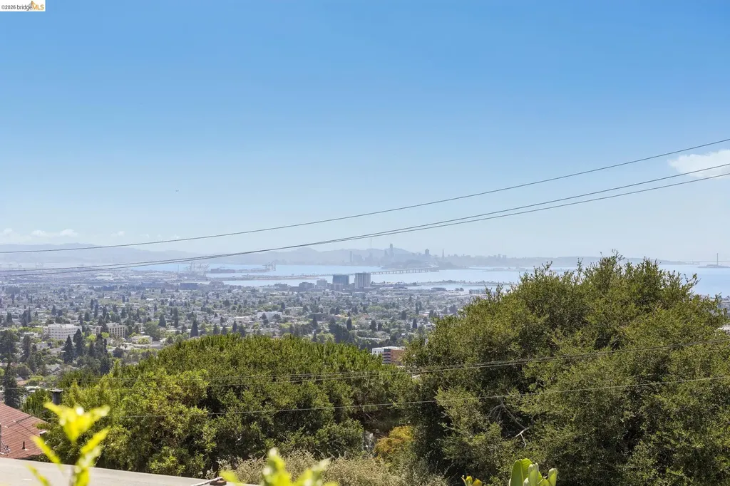 62 Arden Road Berkeley CA 94704