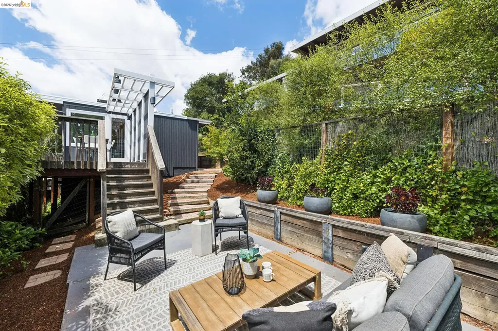 62 Arden Road Berkeley CA 94704