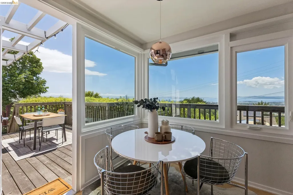 62 Arden Road Berkeley CA 94704