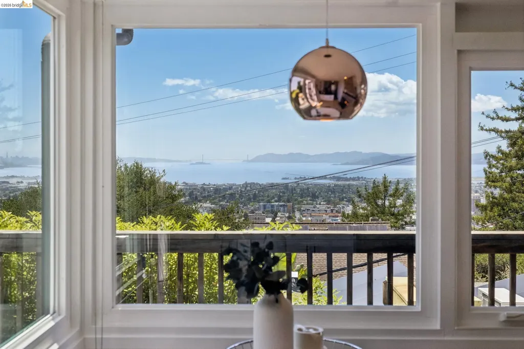 62 Arden Road Berkeley CA 94704