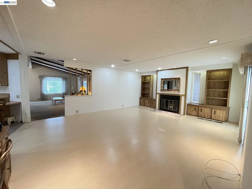 4141 Deep Creek Road Fremont CA 94555