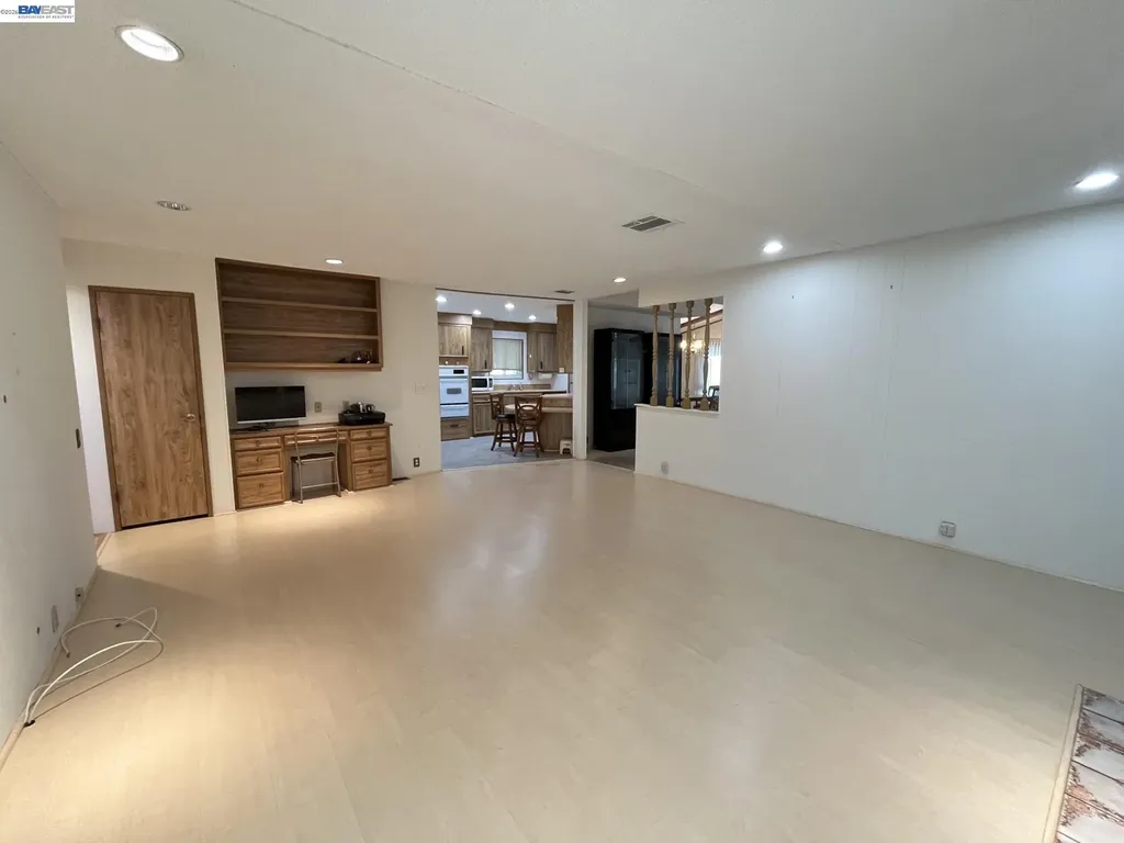 4141 Deep Creek Road Fremont CA 94555