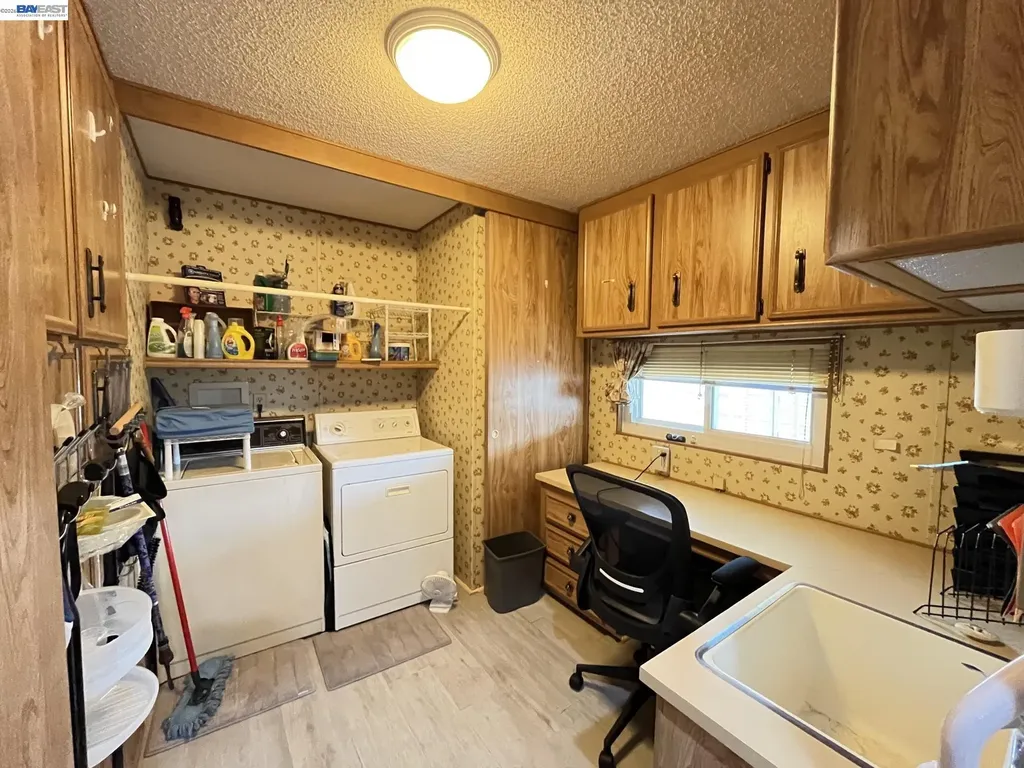 4141 Deep Creek Road Fremont CA 94555