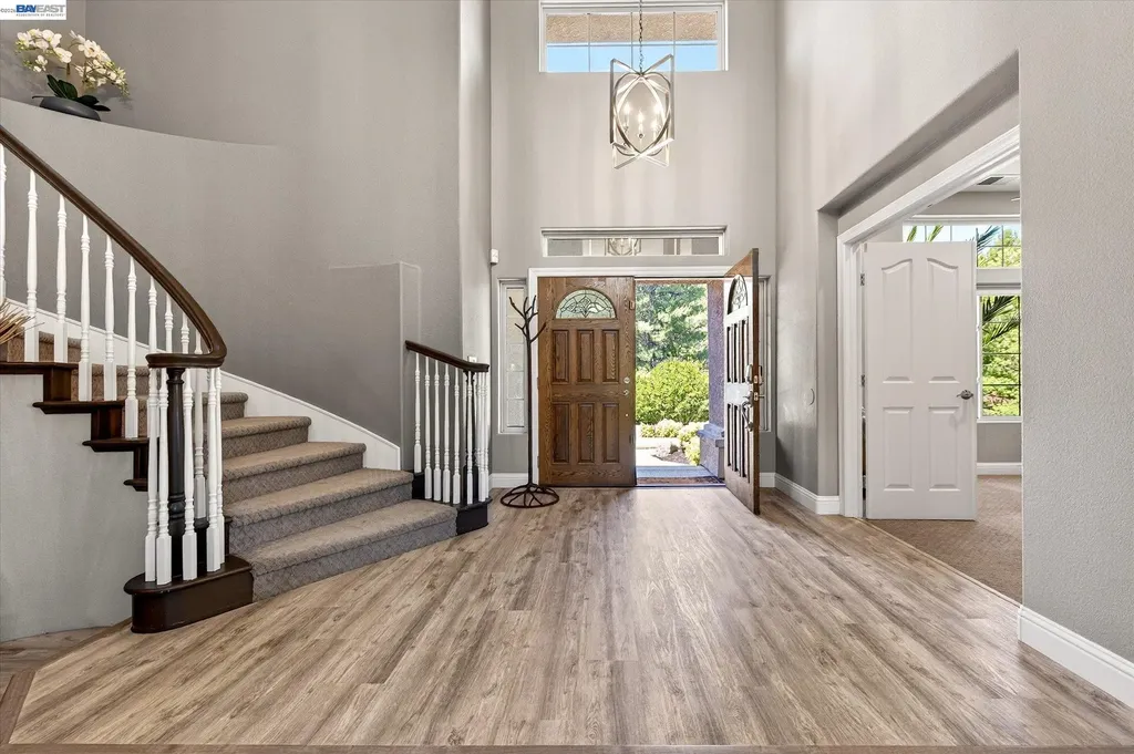 8303 Regency Drive Pleasanton CA 94588