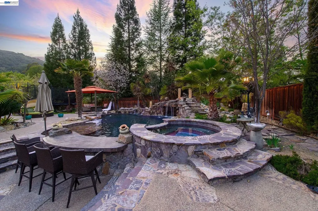 8303 Regency Drive Pleasanton CA 94588
