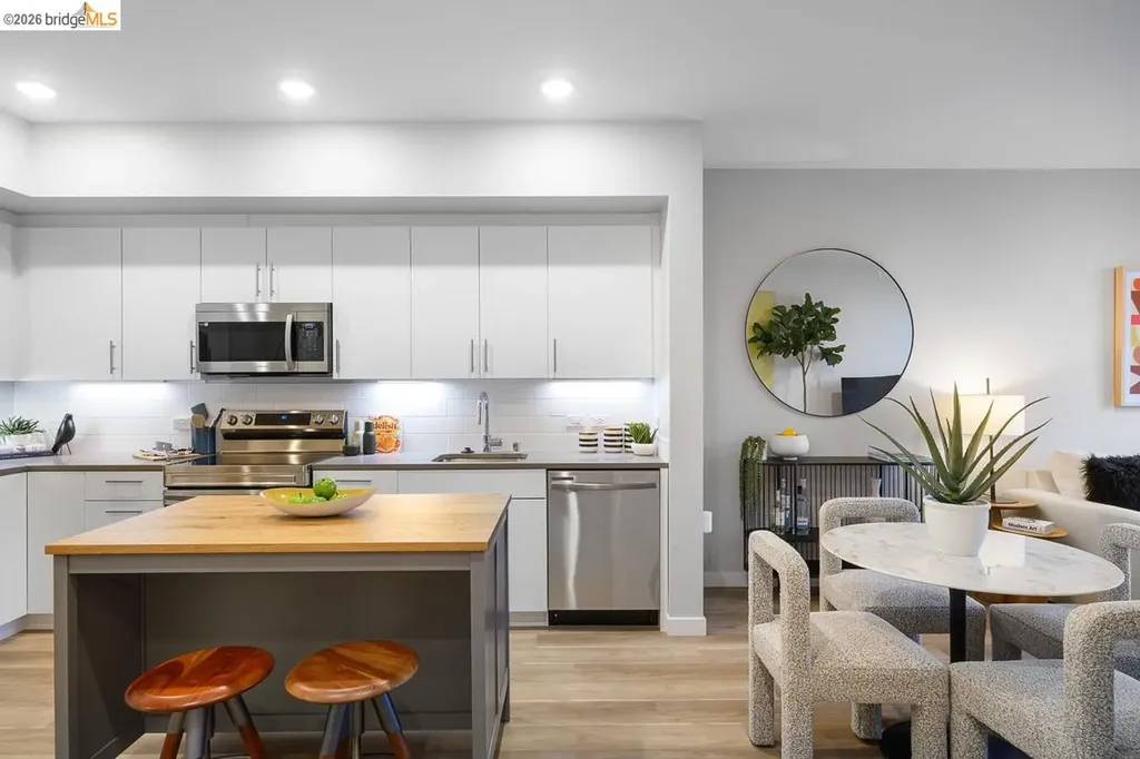 260 Brooklyn Basin Way Oakland CA 94606