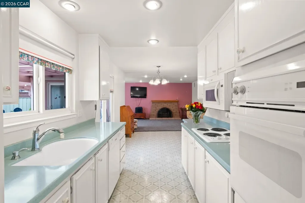 3559 Glacier Court Pleasanton CA 94588