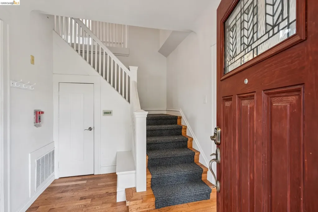 2140 Woolsey Street Berkeley CA 94705