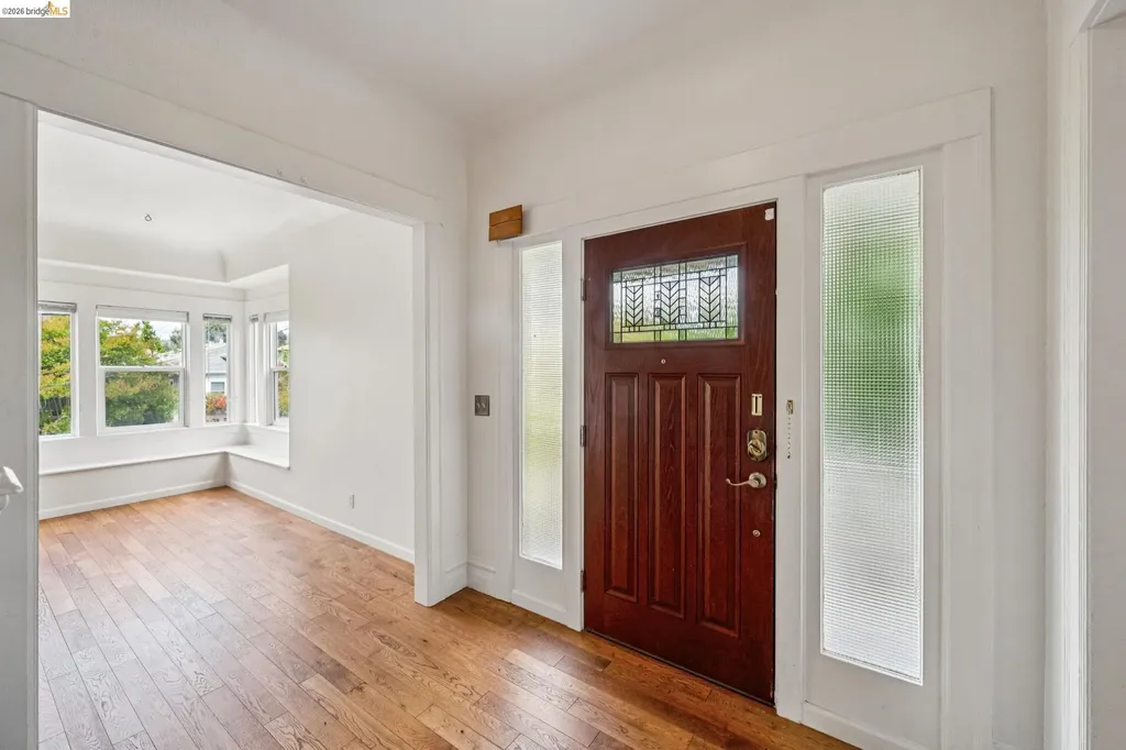 2140 Woolsey Street Berkeley CA 94705