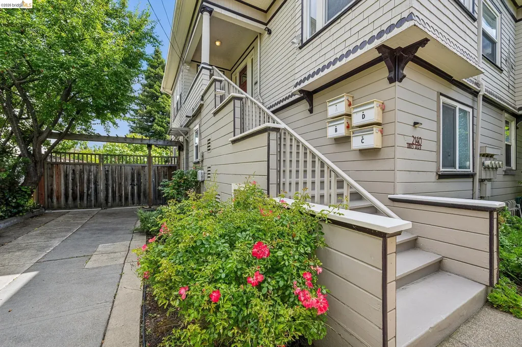 2140 Woolsey Street Berkeley CA 94705