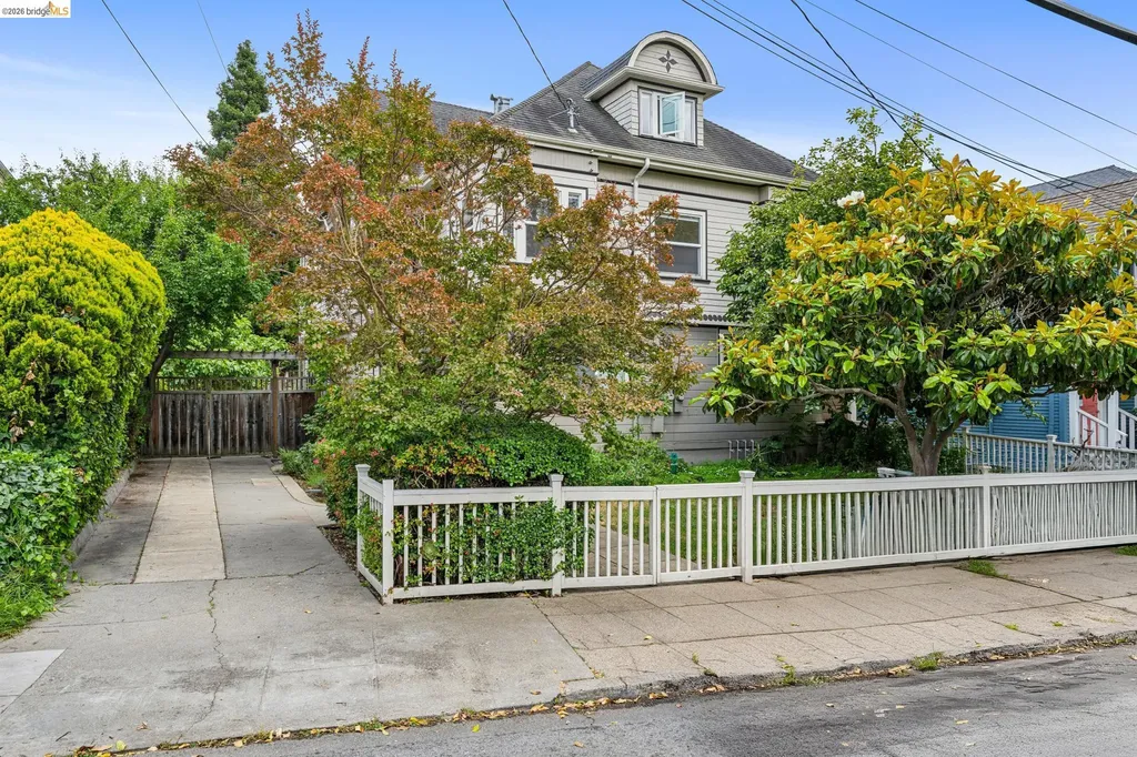 2140 Woolsey Street Berkeley CA 94705