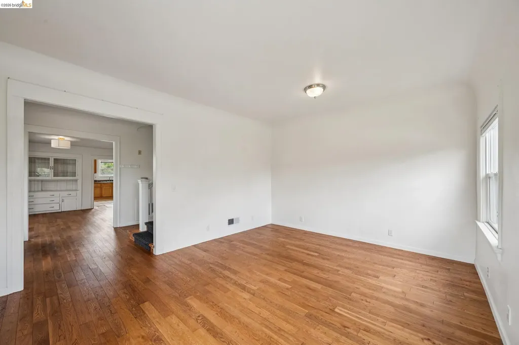 2140 Woolsey Street Berkeley CA 94705