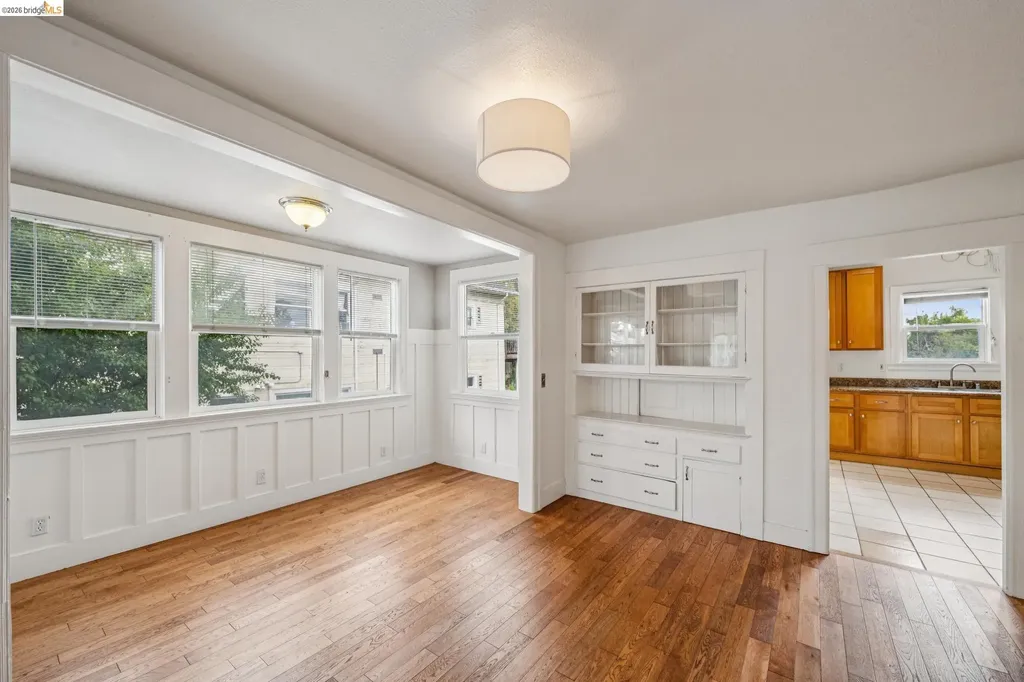 2140 Woolsey Street Berkeley CA 94705