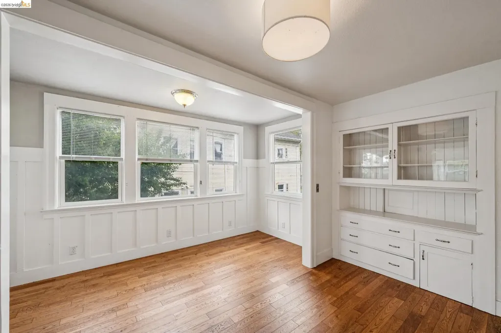 2140 Woolsey Street Berkeley CA 94705