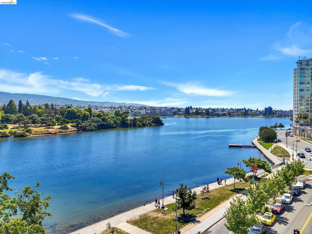 200 Lakeside Drive Oakland CA 94612