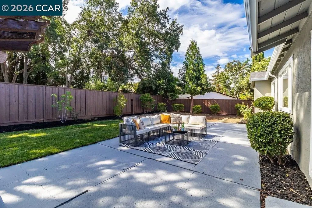 1271 Kentucky Drive Concord CA 94521