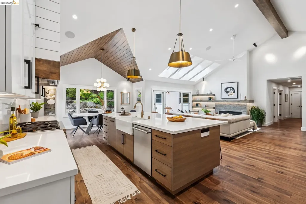 196 Castle Hill Ranch Road Walnut Creek CA 94595