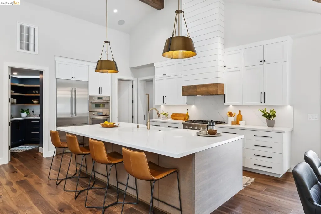 196 Castle Hill Ranch Road Walnut Creek CA 94595