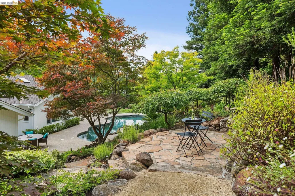 196 Castle Hill Ranch Road Walnut Creek CA 94595
