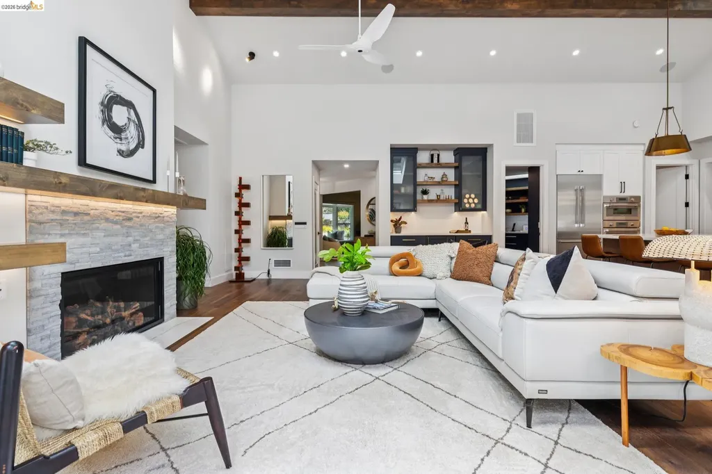 196 Castle Hill Ranch Road Walnut Creek CA 94595