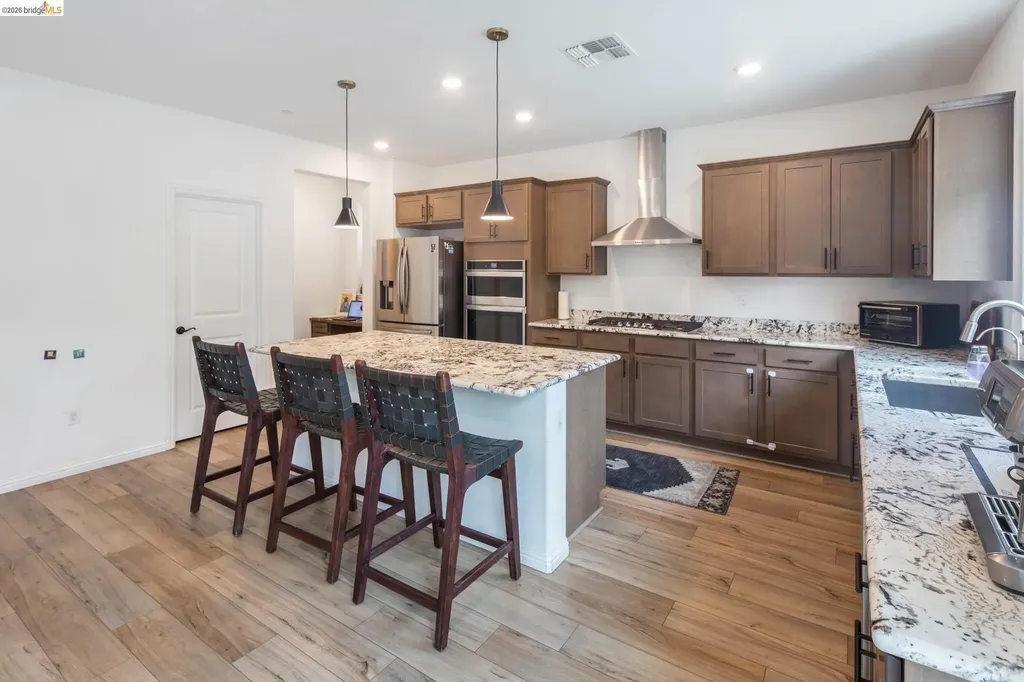 204 Wooley Creek Way Brentwood CA 94513