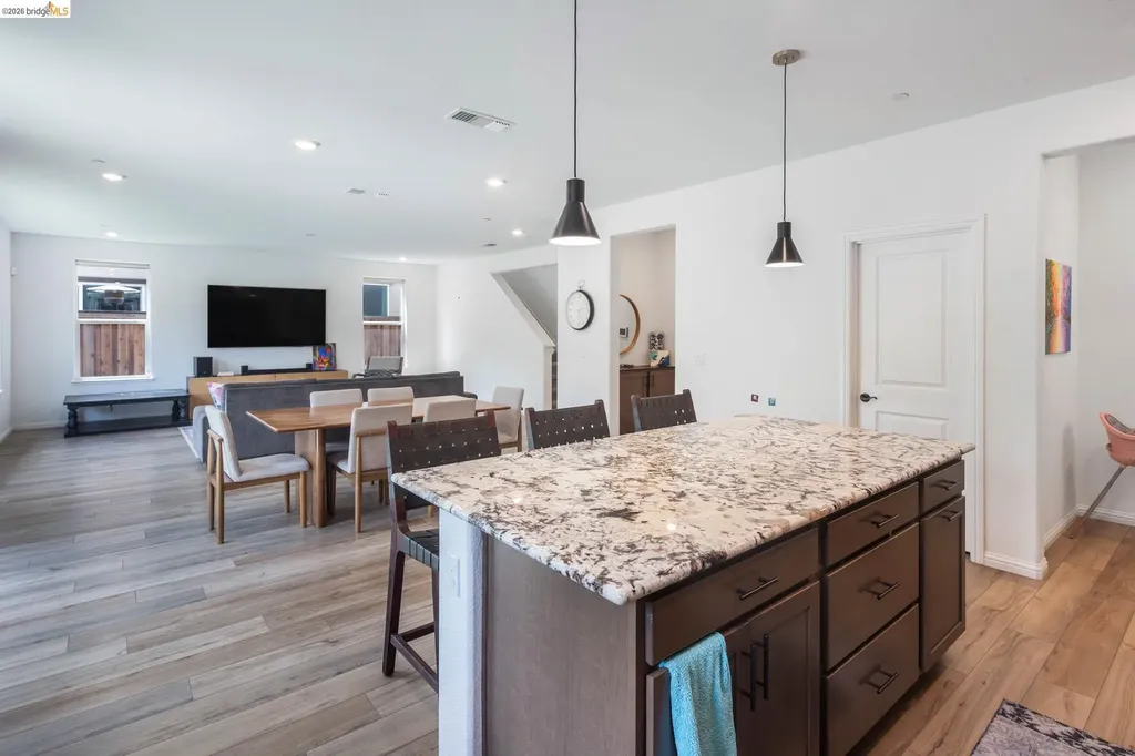 204 Wooley Creek Way Brentwood CA 94513