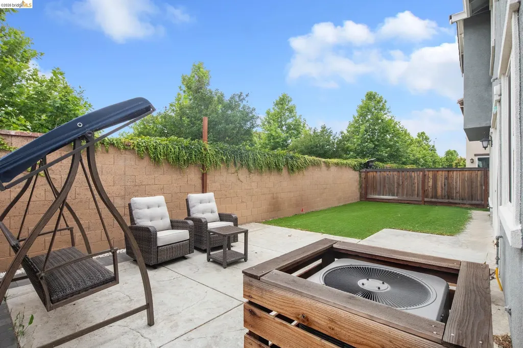 204 Wooley Creek Way Brentwood CA 94513