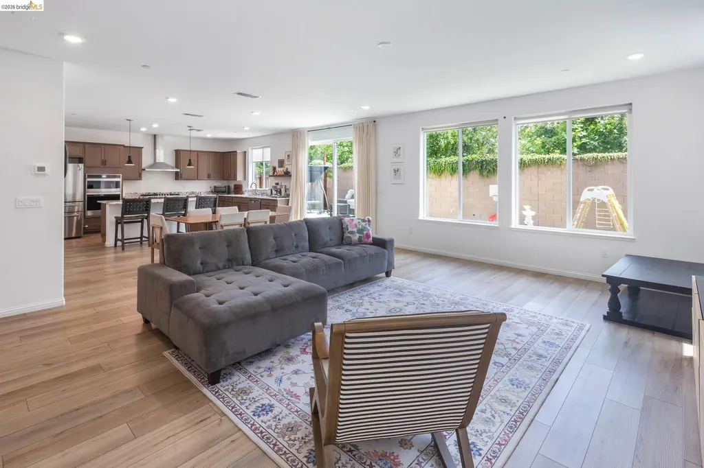 204 Wooley Creek Way Brentwood CA 94513