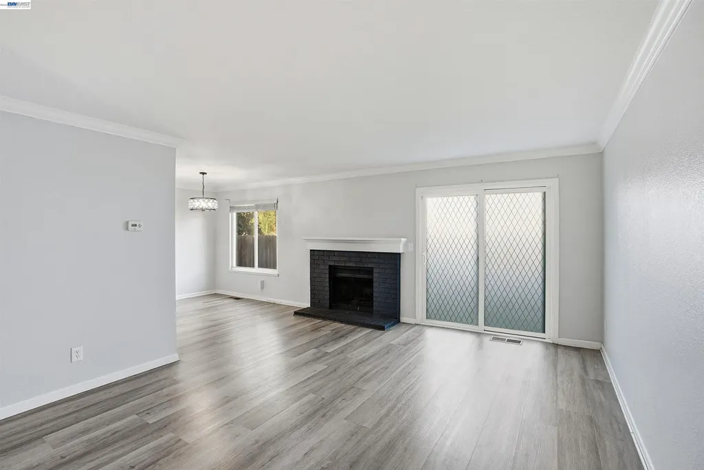 251 Shoreline Drive Pittsburg CA 94565