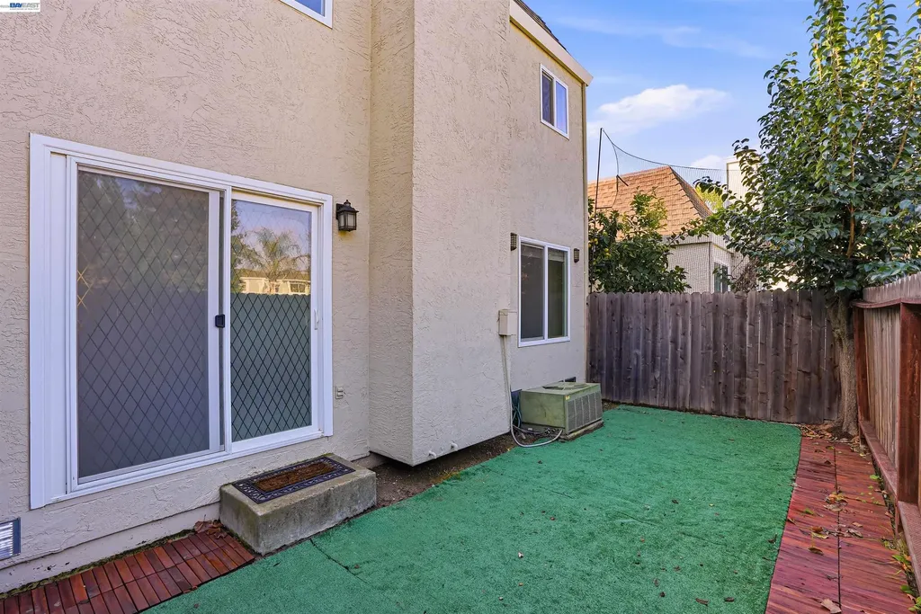251 Shoreline Drive Pittsburg CA 94565