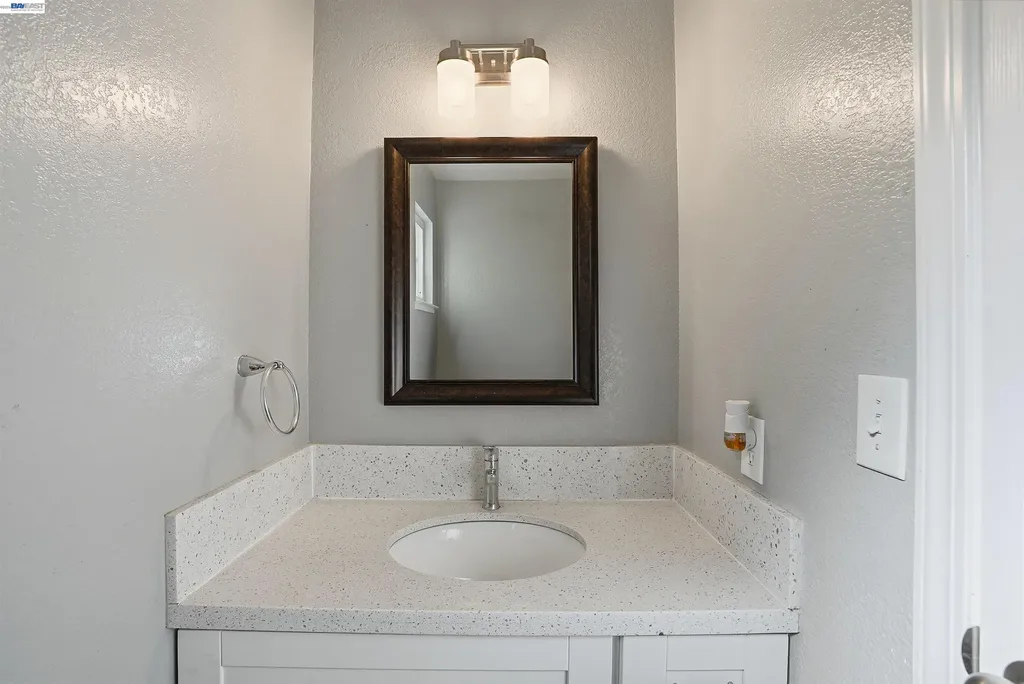 251 Shoreline Drive Pittsburg CA 94565