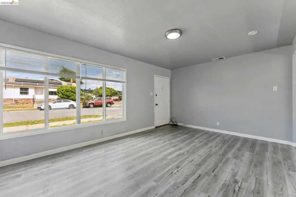 1003-1011 Lassen Street Richmond CA 94805
