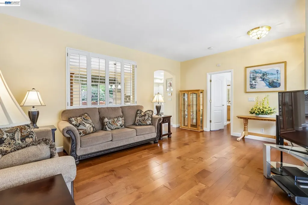 5305 Willow Glen Place Castro Valley CA 94546