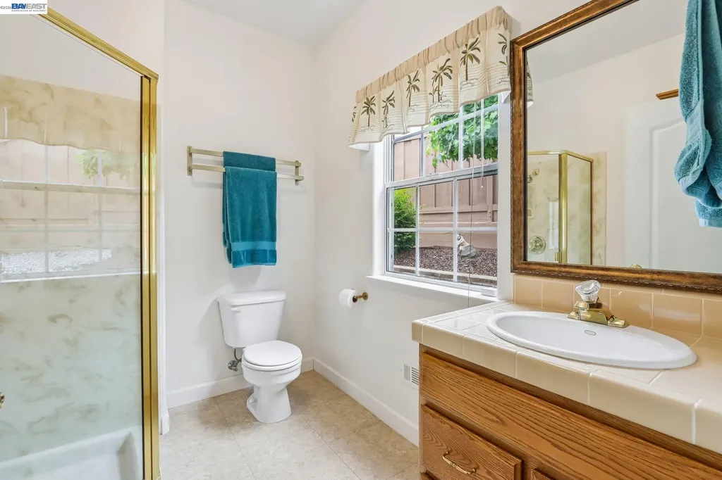 5305 Willow Glen Place Castro Valley CA 94546